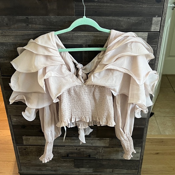 Commense Ruffled Blouse - Cream - Picture 3 of 8